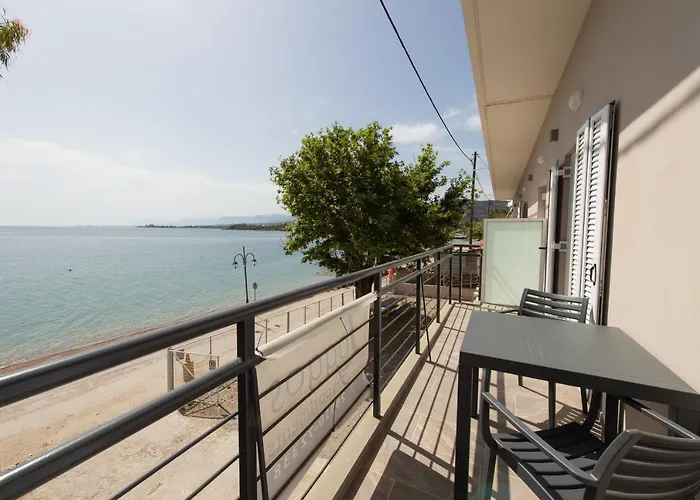 Loggos Apartments