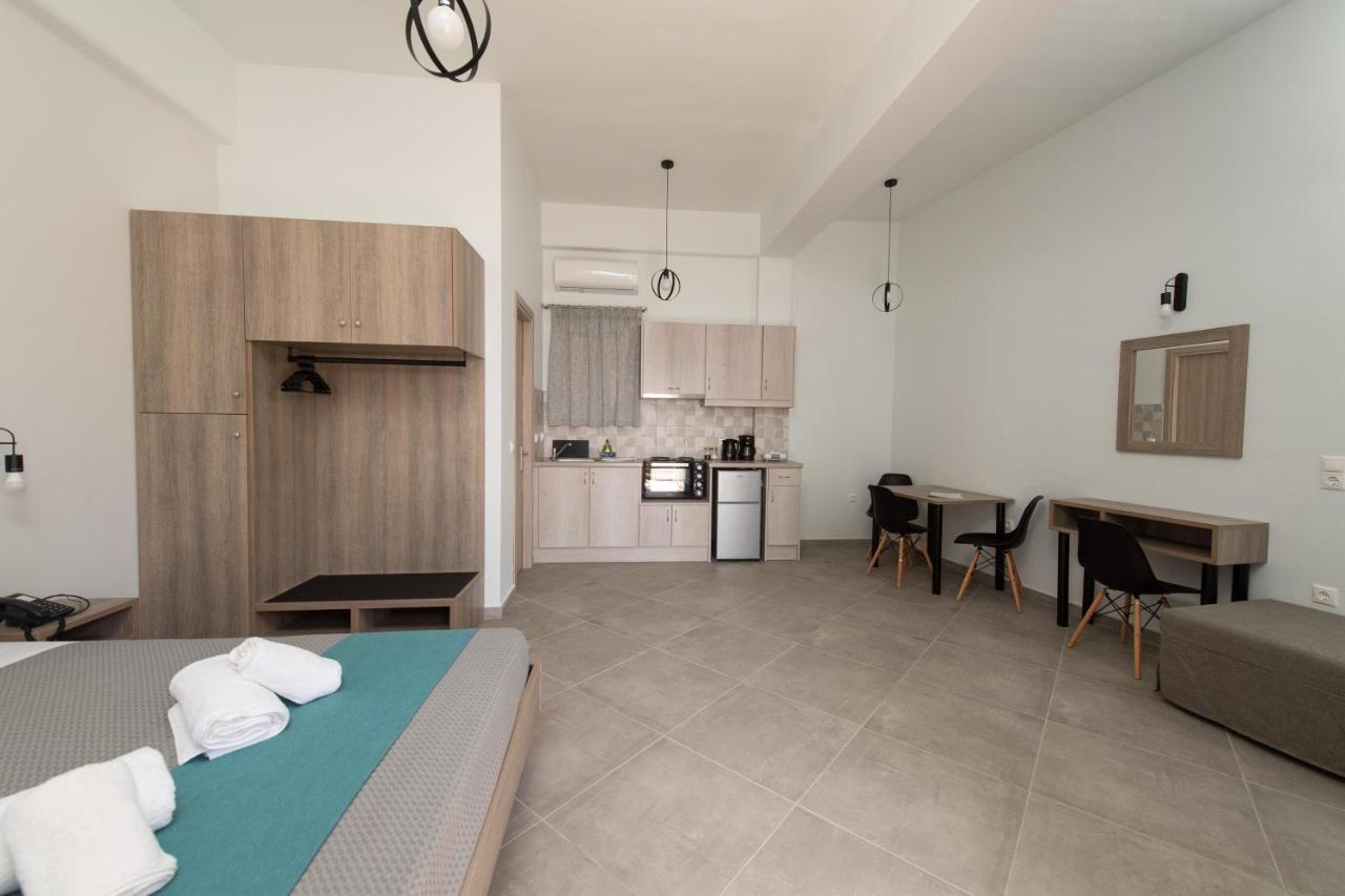 Loggos Apartment *